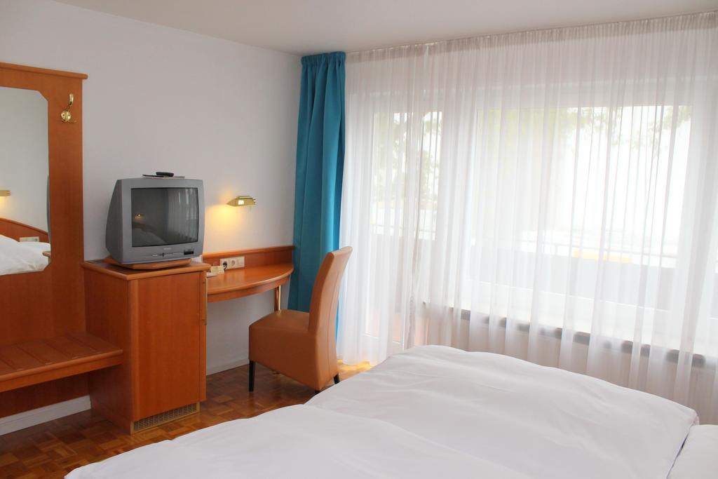 Hotel Sonne Leinfelden-Echterdingen Camera foto