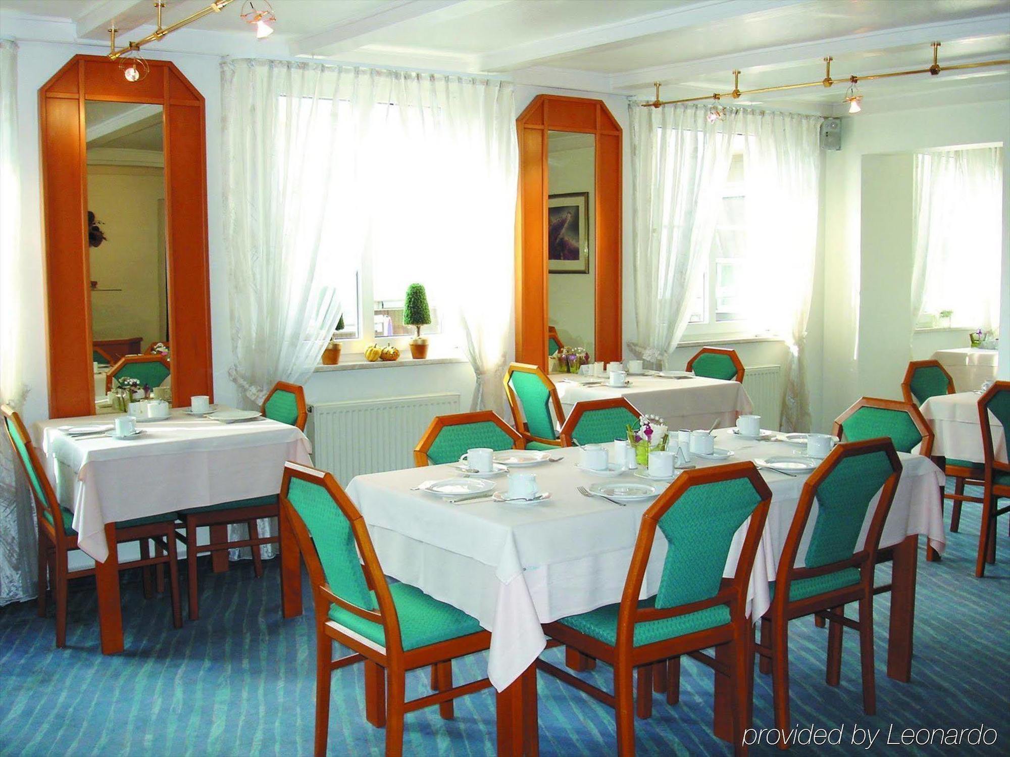 Hotel Sonne Leinfelden-Echterdingen Ristorante foto